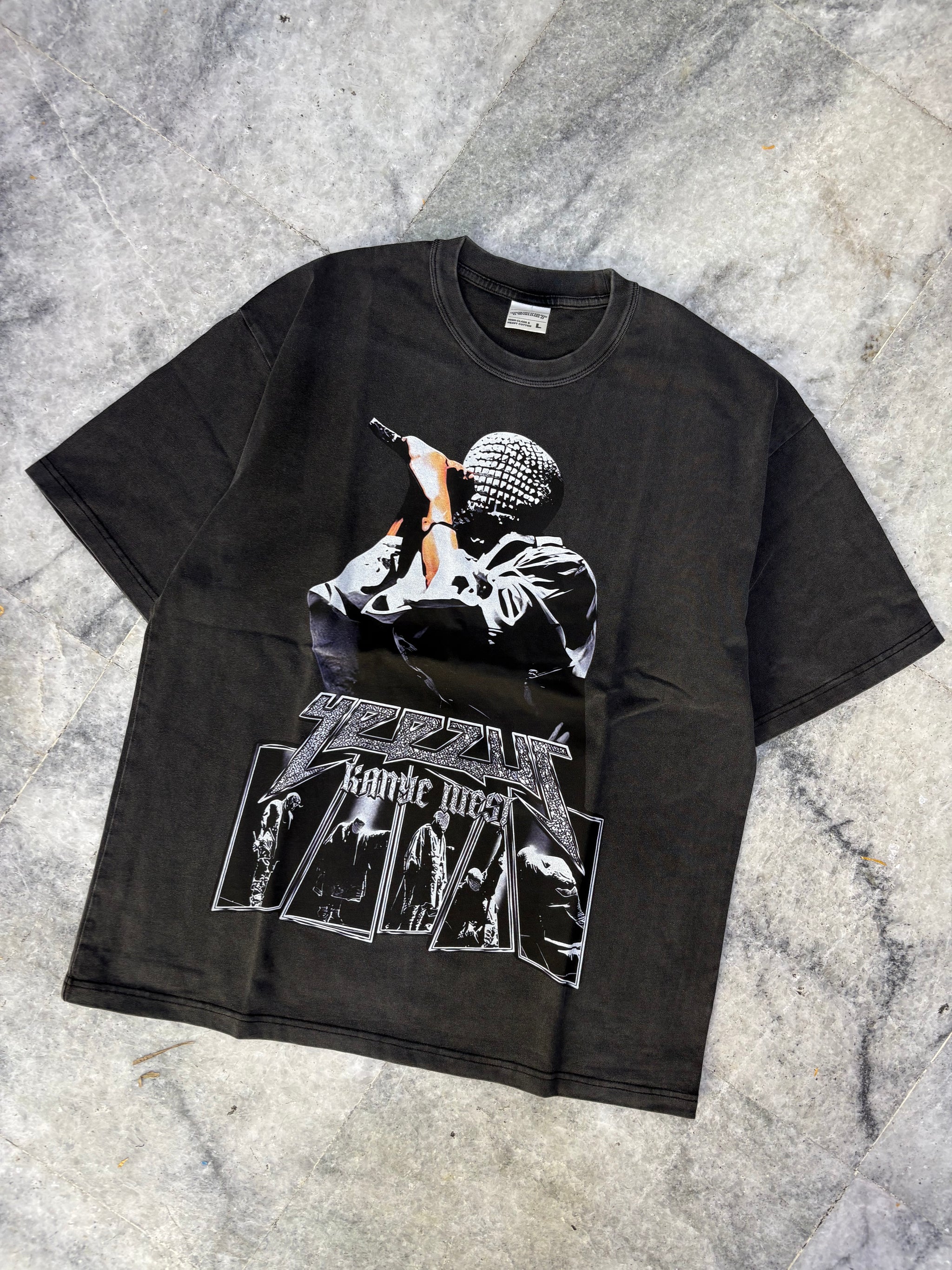 VINTAGE TEE YEEZUS TOUR